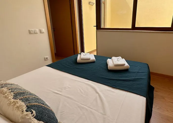 Bigoude, * فيغيورا دا فوز